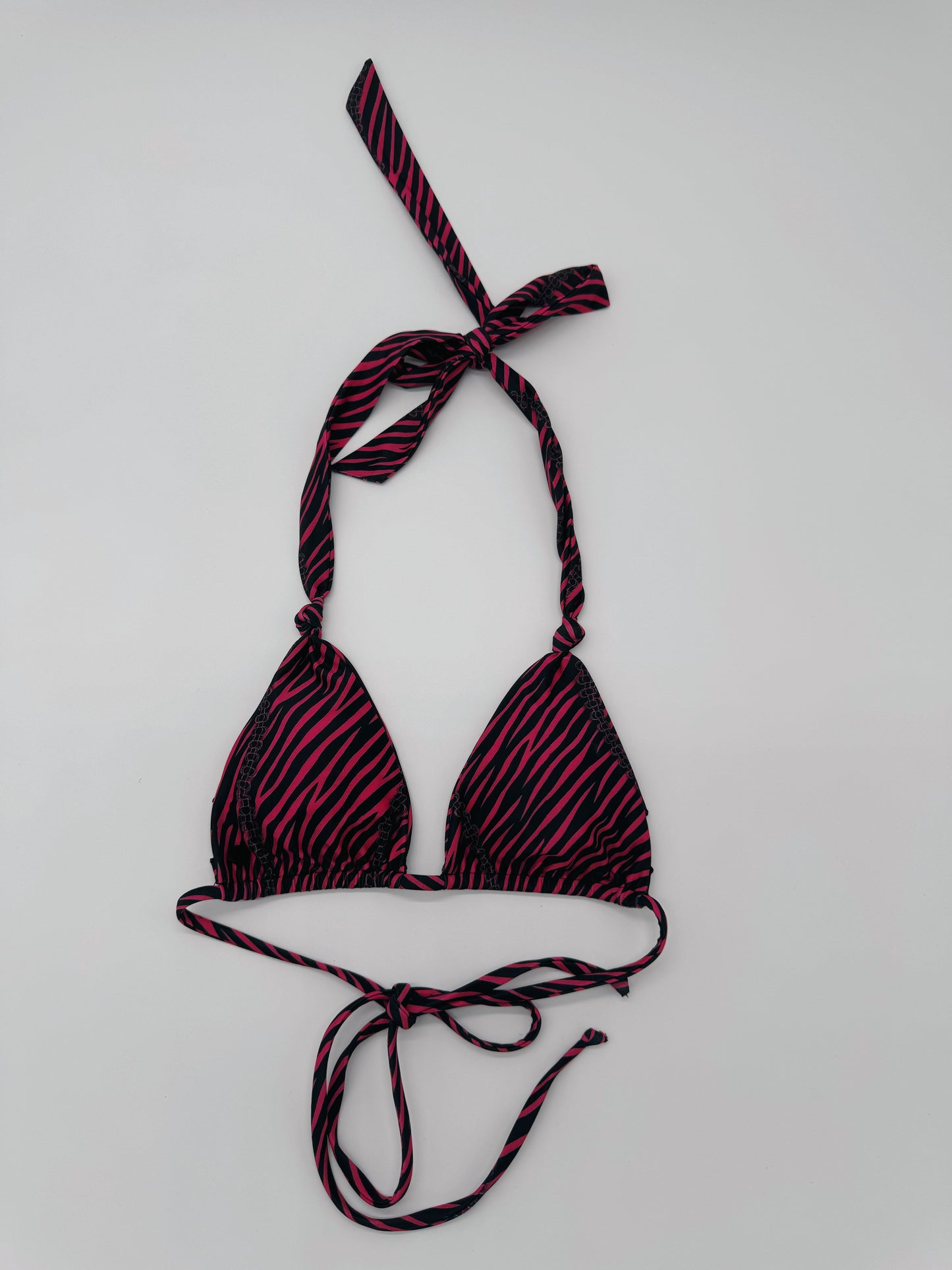 The Ali’i Top in ‘Ākala Zebra