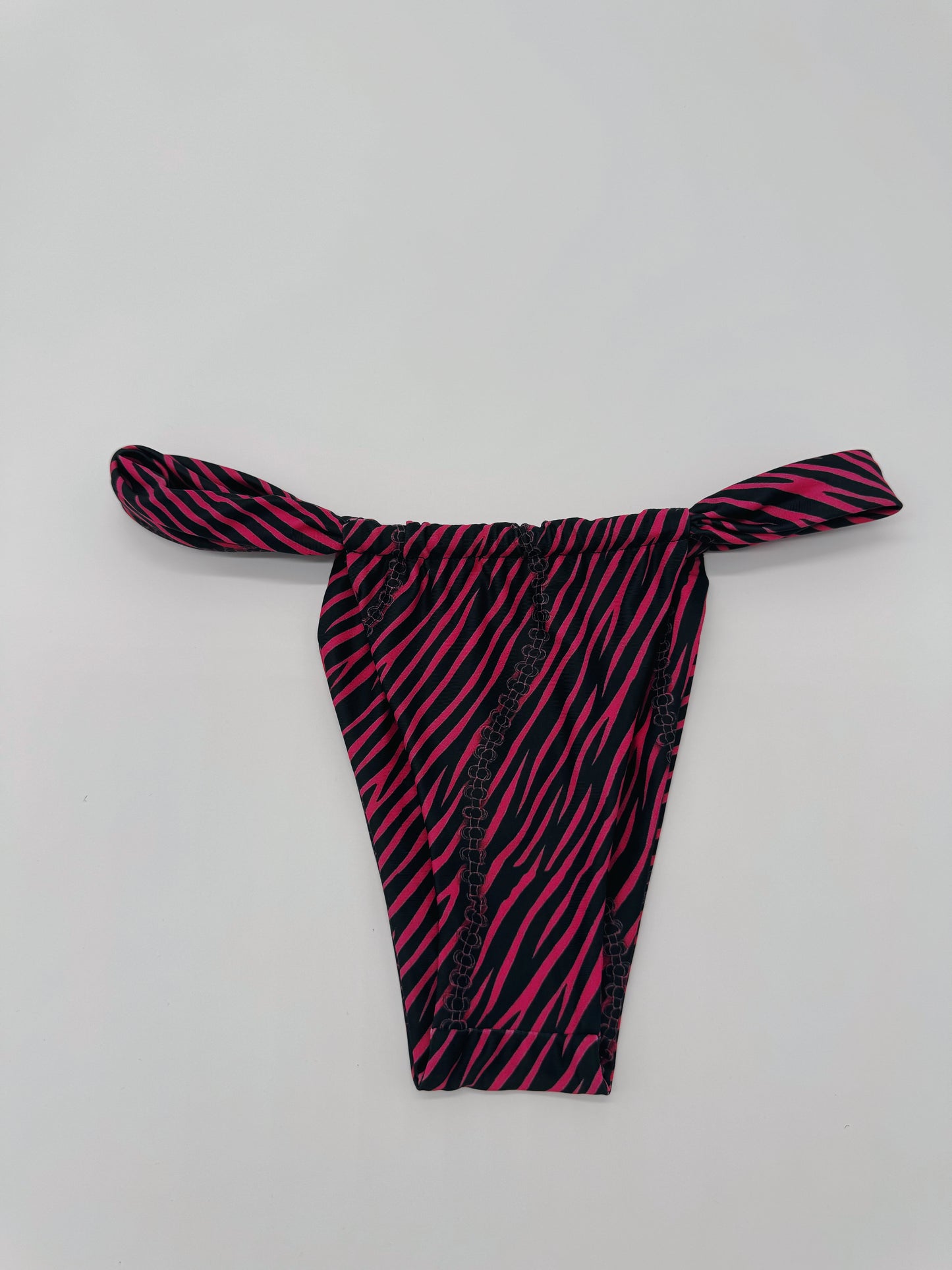 The Kai Bottom in ‘Ākala Zebra